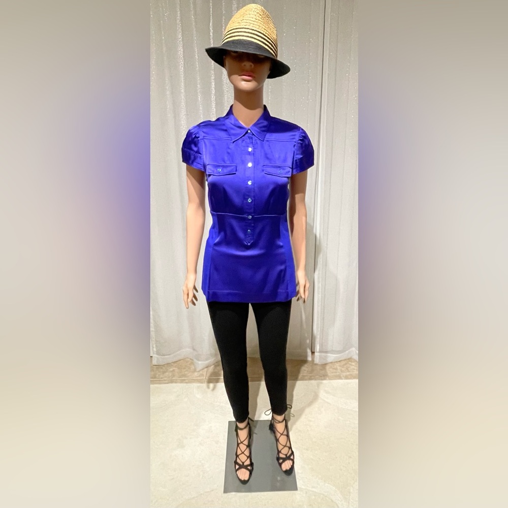 BCBGMAXAZRIA SILK PURPLE BUTTON BLOUSE CAP SLEEVE SIZE M ๐๐๐ EUC - Picture 4 of 13